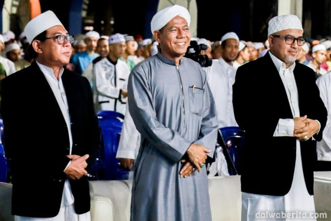 Pengukuhan Pimpinan Pengurus Institut Agama Islam Darullughah Wadda'wah periode 2020-2025