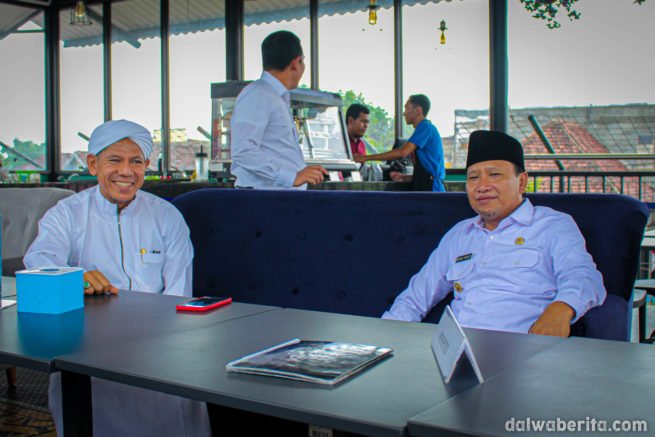 Bupati Pasuruan Gus Irsyad dan Habib Segaf Baharun