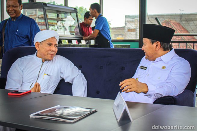 Bupati Pasuruan Gus Irsyad dan Habib Segaf Baharun