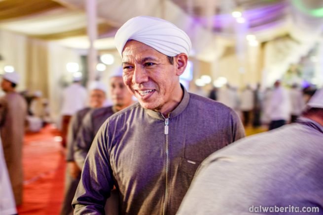 Walimatul Ursy Alwy bin Segaf Baharun yang diadakan di Dalwa Jadid 30 Desember malam Selasa