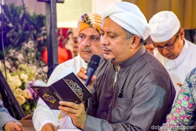Walimatul Ursy Alwy bin Segaf Baharun yang diadakan di Dalwa Jadid 30 Desember malam Selasa