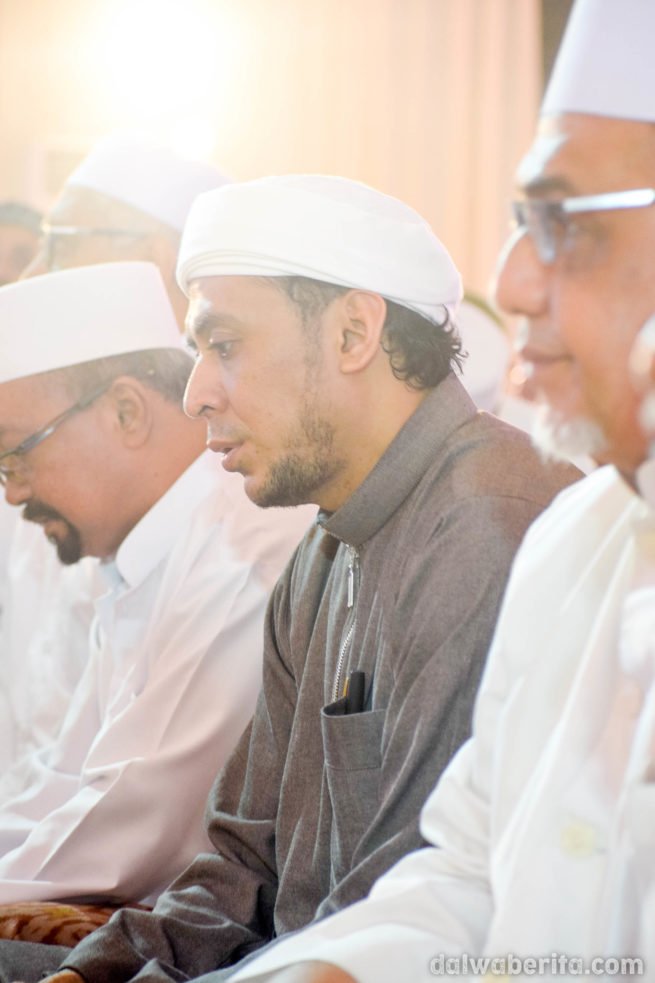 Walimatul Ursy Alwy bin Segaf Baharun yang diadakan di Dalwa Jadid 30 Desember malam Selasa