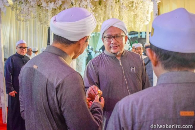 Walimatul Ursy Alwy bin Segaf Baharun yang diadakan di Dalwa Jadid 30 Desember malam Selasa