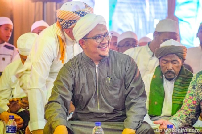 Walimatul Ursy Alwy bin Segaf Baharun yang diadakan di Dalwa Jadid 30 Desember malam Selasa